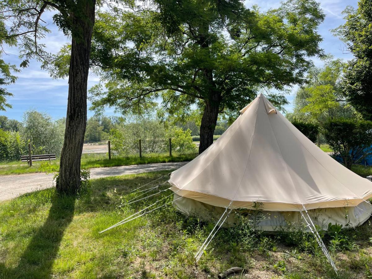 Camping Les Portes De Sancerre Saint-Satur المظهر الخارجي الصورة